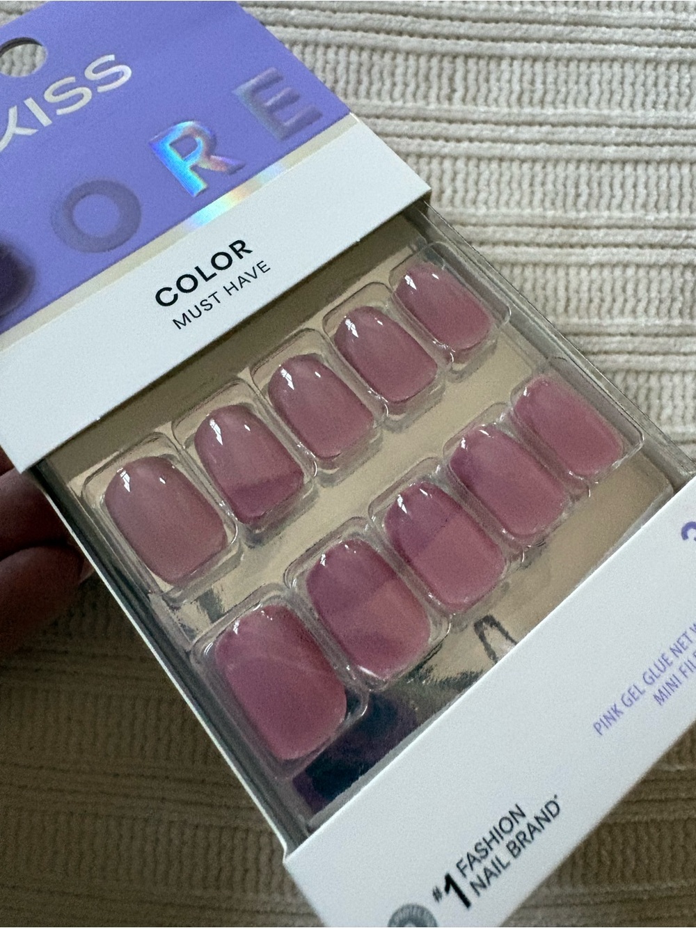 New Kiss Pink Press-On Nails - Soft Pink Set